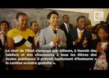 ÉDUCATION : LE PRÉSIDENT DE LA RÉPUBLIQUE PASSE À LA VITESSE SUPÉRIEURE