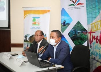 ANALAMANGA –  182 km et trois jours de randonnée à travers les collines sacrées pour promouvoir le tourisme local