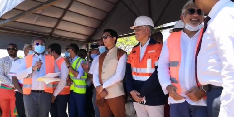 Antsohihy, 14 Octobre – Inauguration d&rsquo;une centrale hybride  photovoltaïque-thermique par le président Andry Rajoelina dans la capitale de la région Sofia.