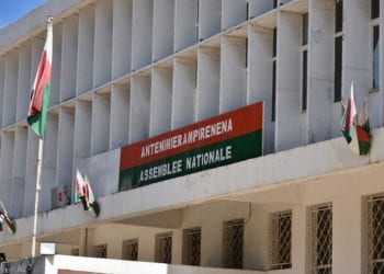 ASSEMBLEE NATIONALE – Le code d’éthique et de déontologie ne passe pas à Tsimbazaza
