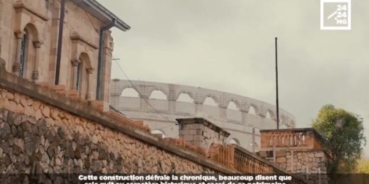 DANS LE RETRO DE 2424 – Polémique autour de la construction du Kianja Masoandro