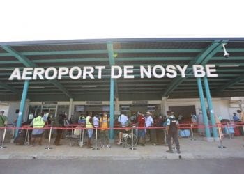 EPIDEMIE – Les déplacements en avion, en voiture particulière ou en transport en commun vers Nosy Be et Mahajanga suspendus à partir du 23 Mars