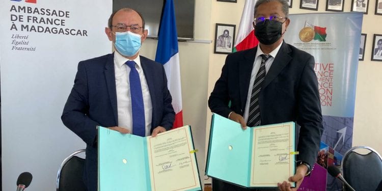 FINANCES PUBLIQUES – La France accorde à Madagascar le rééchelonnement du paiement de 1,6 millions d’euros de dettes