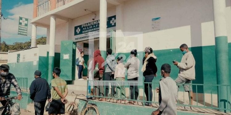 EPIDEMIE – Andry Rajoelina annonce un contrôle sur les prix des médicaments au niveau des pharmacies