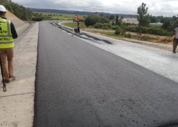 INFRASTRUCTURES – Le ministère de l&rsquo;Aménagement du territoire et des travaux publics annonce le début des travaux de remblais et de terrassement sur la portion Amboasary – Vohidiala de la RN44
