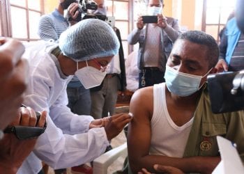PREVENTION – 2.000 vaccins pour la première phase de la campagne de vaccination anti-Covid-19 dans le Vakinankaratra