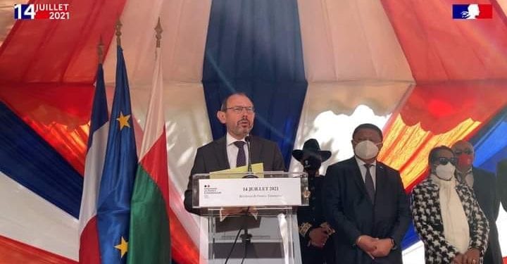 14 JUILLET  –  La France dit aussi vouloir reprendre au plus vite les discussions autour des iles éparses, son ambassadeur à Madagascar