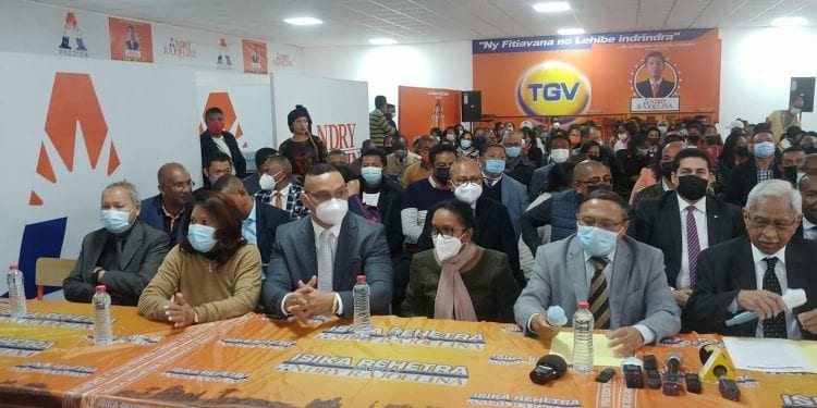 « PROJET D&rsquo;ATTENTAT » – Les partisans du chef de l&rsquo;Etat se relaient pour condamner ce qu&rsquo;ils qualifient de tentative d&rsquo;assassinat