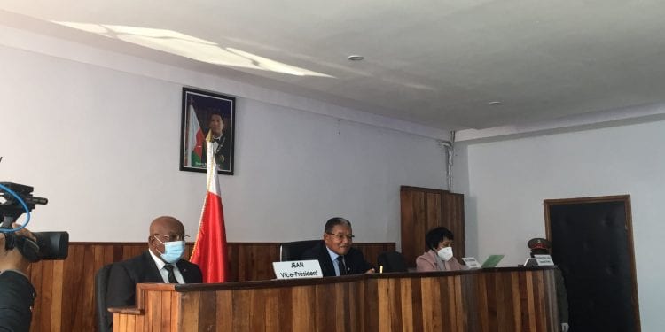 RECONCILIATION NATIONALE – La mise en place d&rsquo;un espace de dialogue national privilégiée par le Comité du Fampihavanana Malagasy (CFM).