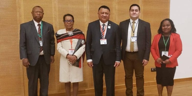 INSTITUTIONS – Les présidents du Sénat et de l’Assemblée nationale à Vienne pour la cinquième conférence mondiale des présidents de Parlement