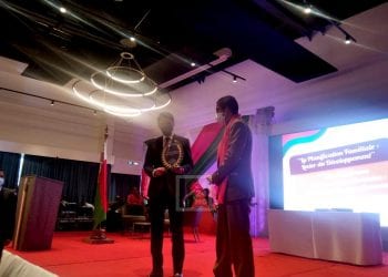 RECONNAISSANCE – Andry Rajoelina reçoit le trophée du « champion de la planification familiale »