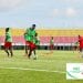 FOOTBALL – Les Barea joueront sans pression, avec prudence et intelligence pour battre le Bénin ce jeudi, selon le souhait d’Eric Rabesandratana