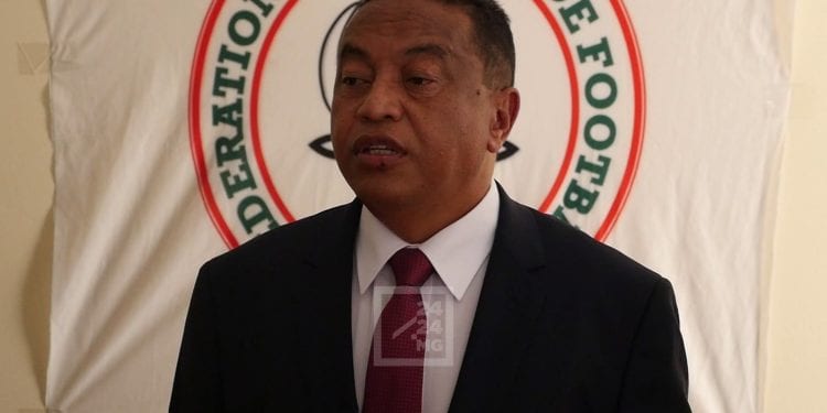 JUSTICE – Le gouvernement informe la Fifa et la CAF de l’arrestation et de la détention de Raoul Rabekoto au Bénin et accélère la procédure d’extradition du président de la Fédération malgache de football