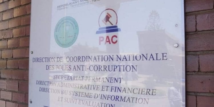 JUSTICE – Procès reporté à la prochaine session du Pôle anti-corruption pour Mbola Rajaonah accusé de complicité de détournement de fonds public