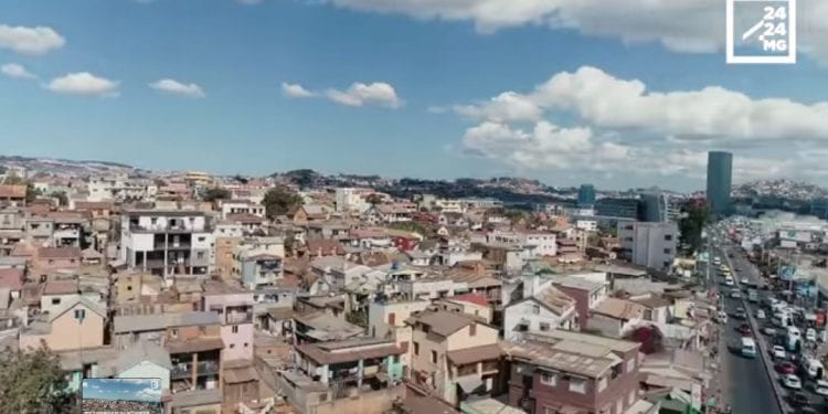 NUIT DE LA SAINT-SYLVESTRE – Beaucoup optent pour un réveillon à la maison
