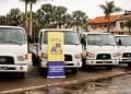 ASSAINISSEMENT – De nouveaux véhicules, des tenues de travail et des instruments médicaux remis à la commune urbaine d’Antananarivo pour faire face aux situations d’urgence.