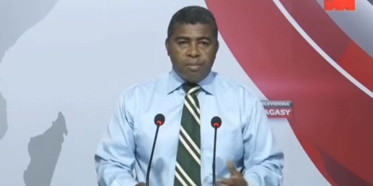 CATASTROPHES – Le BNGRC appelle les habitants des flancs de la colline de Manjakamiadana à quitter d&rsquo;urgence leur domicile ce lundi soir