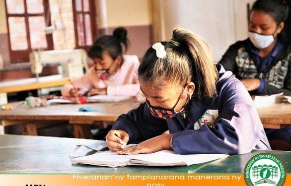 ENSEIGNEMENT – Le ministère de l’Education nationale confirme la reprise des cours pour le 17 Janvier mais insiste sur le respect et l’application des protocoles sanitaires en milieu scolaire