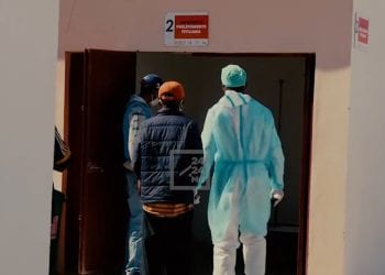 EPIDEMIE – Le Centre de prélèvement au Village Voara passe au test antigénique avec des résultats disponibles en 15 minutes depuis samedi, les tests PCR réservés aux cas contacts et aux cas spécifiques