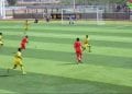 SPORTS – L&rsquo;association des clubs de football élites  de Madagascar suspend Lalaina Manampisoa, deux autres joueurs ainsi qu&rsquo;un arbirtre, et donne des sanctions financières à deux clubs pour infraction aux règlements