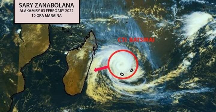 CATASTROPHES – Le cyclone Batsirai en approche, le Centre Est, le Sud Est et les terres centrales placées en alerte jaune, le Sud Ouest en alerte verte