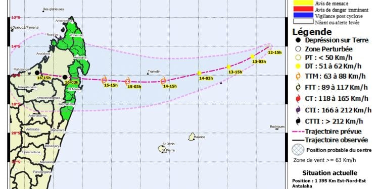METEOROLOGIE – La perturbation tropicale repérée à plus de 1.000km à l’Est d’Antalaha devient une dépression tropicale mais sa prévision d’intensité demeure incertaine