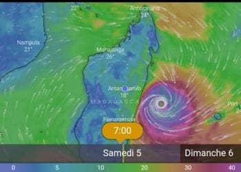 CATASTROPHES – Les services de la météorologie annoncent des vagues déferlantes de 4 à plus de 12 mètres et des submersions marines pouvant atteindre 2 mètres dans les zones d’impact du cyclone tropical intense Batsirai