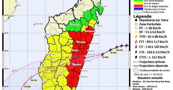 CATASTROPHES – Le cyclone tropical intense Batsirai s&rsquo;affaiblit et s&rsquo;approche de la région Vatovavy, il est prévu toucher terre ce samedi en soirée ou dans la nuit