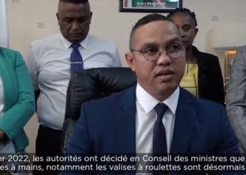 TINOKA ROBERTO RAHAROARILALA – « Nous sommes souverains dans les décisions que nous prenons en matière de transport aérien »