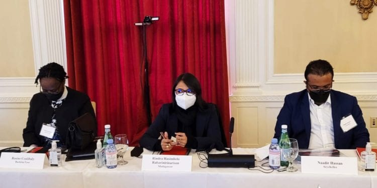 FINANCES – Rindra Hasimbelo Rabarinirinarison sélectionnée pour participer au Forum de leadership ministériel de Harvard 2022