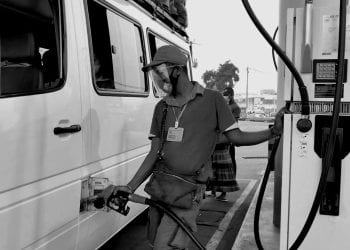 HYDROCARBURES – Le président de la République invite la population à se préparer à une éventuelle hausse des prix des carburants