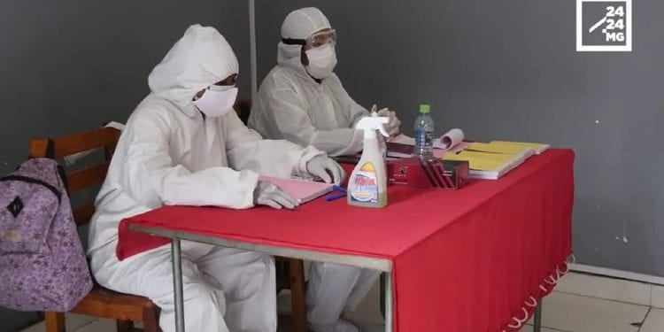 SANTE PUBLIQUE – Le ministère de la Santé publique annonce des enquêtes pour connaître les causes du faible taux de vaccination contre la Covid-19 et afin d’ajuster la stratégie de communication en faveur de la vaccination