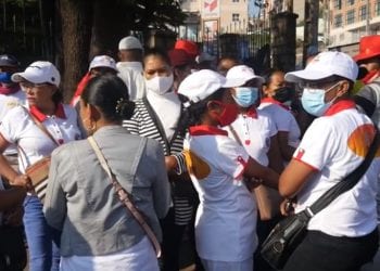 1 MAY – Diabe niainga teny Ambohijatovo nankeny Mahamasina nanamarihana ny Fetin’ny Asa