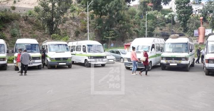 CIRCULATION – Le terminus des bus 182 – 117 et 116 derrière les bouquinistes d’Ambohijatovo déplacé à Ambohijatovo Ambony