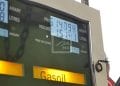 CARBURANT – L’Etat propose d’abaisser à 15% la TVA sur les ventes des carburants pour alléger l’impact de l’augmentation des prix à la pompe