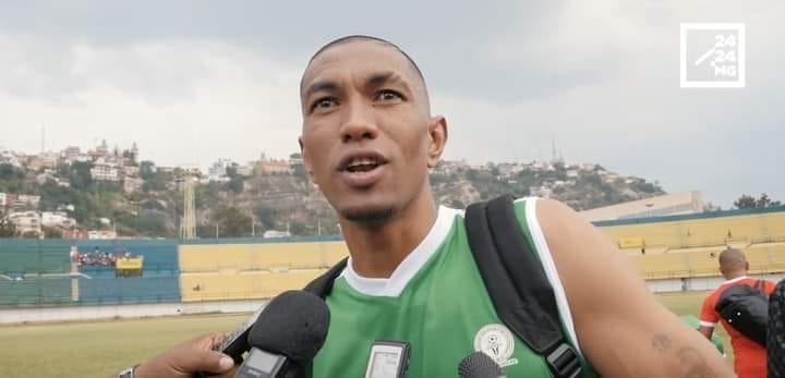 FOOTBALL – Faneva Ima Andriatsima prolonge d’une année au FC Riomois.