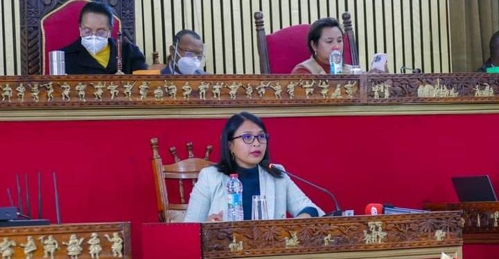 INFRASTRUCTURE – L’Etat financera les premiers travaux pour la construction de l’autoroute Tana-Toamasina avec un budget de 301 milliards d’ariary, selon la ministre de l&rsquo;Economie et des finances
