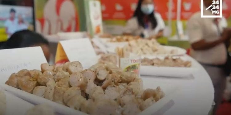Venez découvrir les bons produits du terroir avec Mabel Durant la Foire International de Madagascar, Mabel a ravi les papilles des visiteurs.