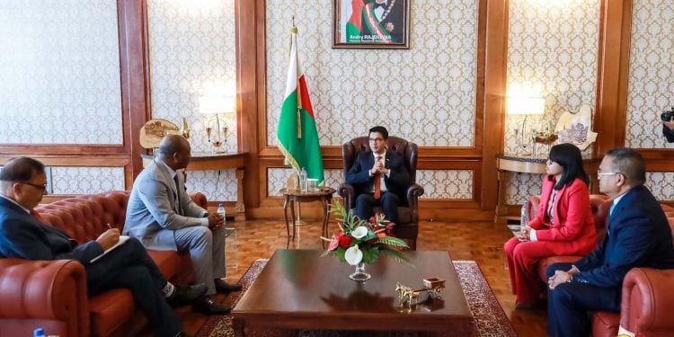 COOPÉRATION – Le dossier d&rsquo;évaluation de la deuxième revue du programme de Facilité élargie de crédit de Madagascar prévu passer devant le Conseil d&rsquo;administration du FMI en Septembre 2022 selon la présidence