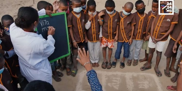 EDUCATION – S’amuser pour mieux apprendre comme les enfants d’Amparihy à Tolagnaro