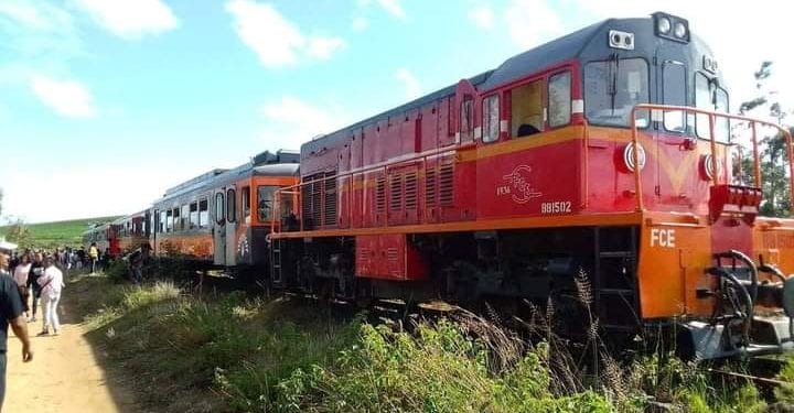 TRANSPORT – Suspension des activités de transport sur la ligne Fianarantsoa-Côte Est (FCE) mais arrêt temporaire non lié à la grève du personnel selon la direction de la compagnie nationale ferroviaire