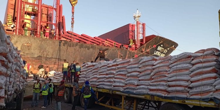 CONSOMMATION – Madagascar importe 353.756 tonnes de riz durant le premier semestre 2022, soit 31.050 tonnes de plus par rapport au volume importé durant la même période en 2021