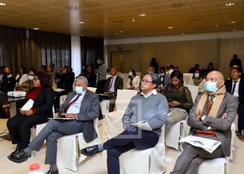 FISCALITÉ – Le secteur privé alerte sur l’ampleur que prend le phénomène de « déformalisation », avec de plus en plus d&rsquo;entreprises formelles qui versent dans l&rsquo;informel