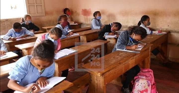 RENTRÉE SCOLAIRE – Des séances de remises à niveau prévues à chaque début de bimestre pour l’année scolaire 2022-2023, selon le ministère de l’Éducation nationale (MEN). La réforme pédagogique se poursuit.