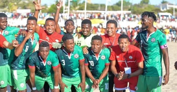 FOOTBALL – Aimé Rafidison, Jhorialy Rafalimanana maintenus dans la préliste finale des Barea beach soccer, Elias Rafanomezantsoa et Fernando Raharison quittent la présélection
