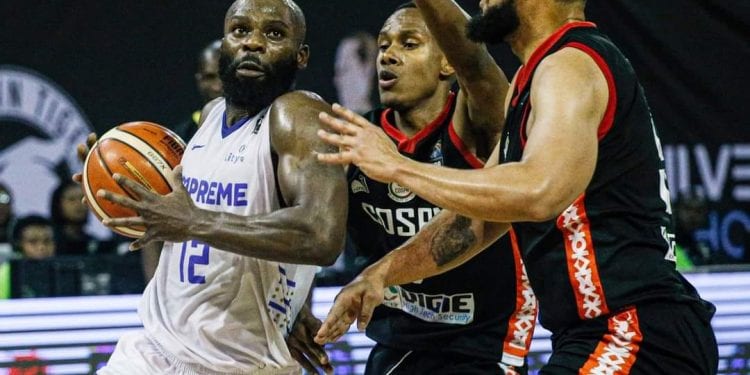 BASKETBALL – Le COSPN, obligé de gagner face au Ferroviario Da Beria, pour espérer rester dans la course à la phase finale de la BAL après sa défaite face au City Oilers