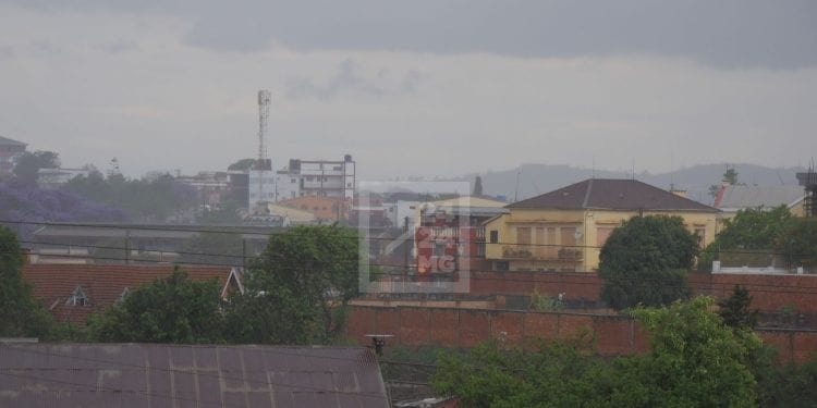 METEO – Opération pluies provoquées du 16 au 18 Novembre à Antananarivo pour augmenter les niveaux d’eaux à Andekaleka, Tsiazompaniry et Mantasoa, selon les services de la météorologie