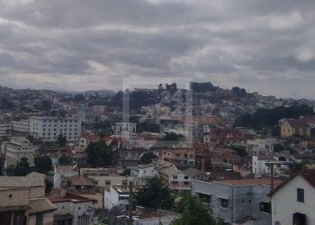 MUNICIPALITE – La Commune urbaine d’Antananarivo assure que le montant de l’impôt foncier sur les propriétés bâties sera réduit au moment du versement auprès des services fiscaux