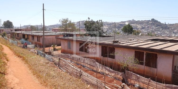 CITE UNIVERSITAIRE – La section Antananarivo du syndicat des enseignants-chercheurs et des chercheurs enseignants (Seces) exprime son incompréhension face à la condamnation du directeur du Centre régional des œuvres universitaires d’Antananarivo (Croua)