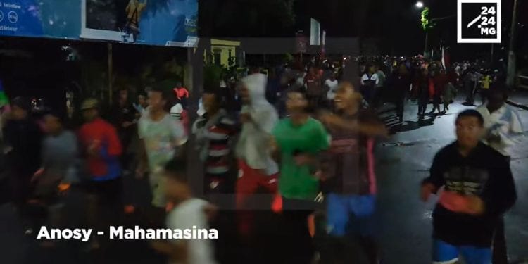 FOOTBALL – Les Malgaches investissent les rues pour fêter la qualification des Barea aux demi-finales du CHAN 2023